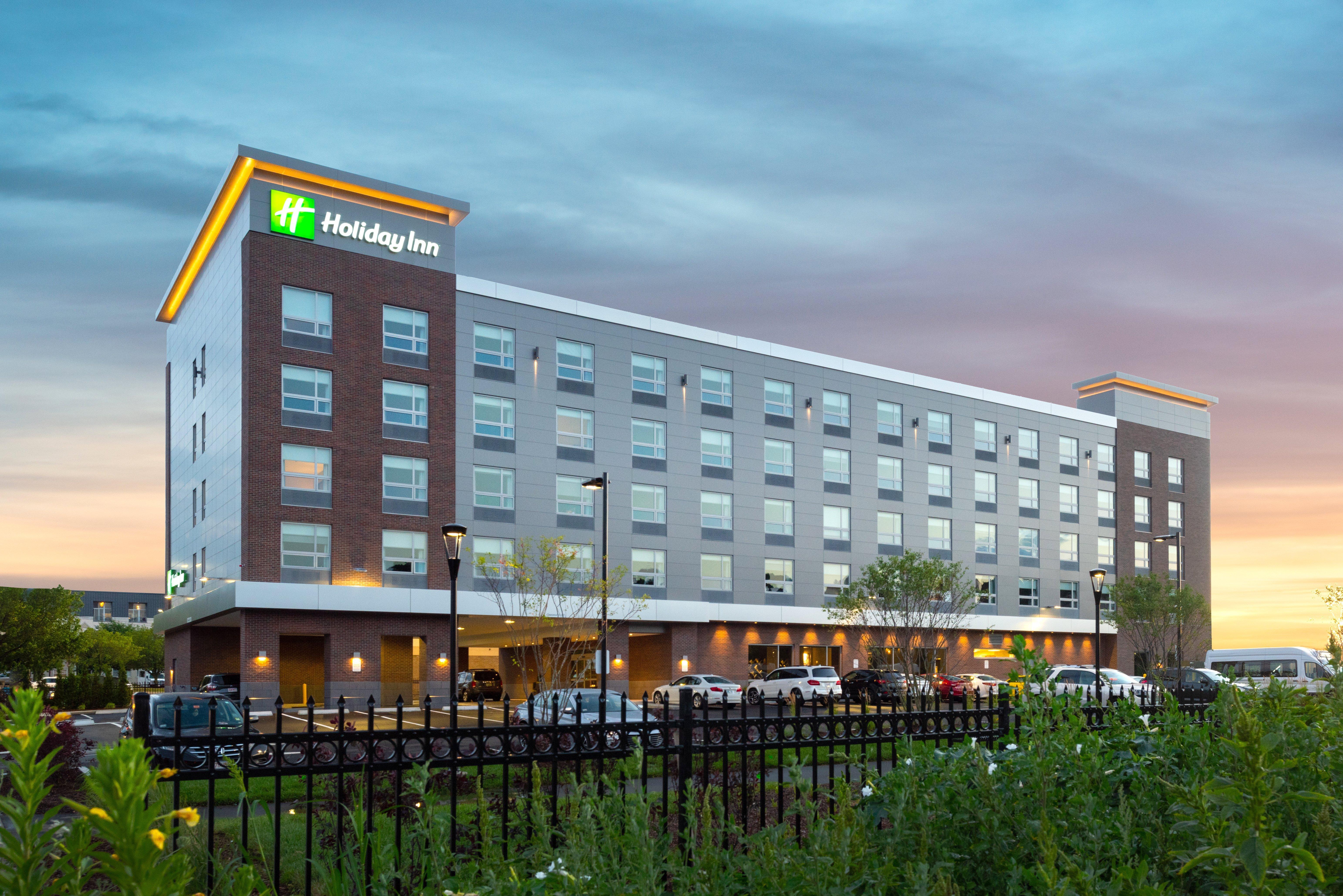 Holiday Inn Boston Logan Airport - Chelsea By Ihg Ngoại thất bức ảnh