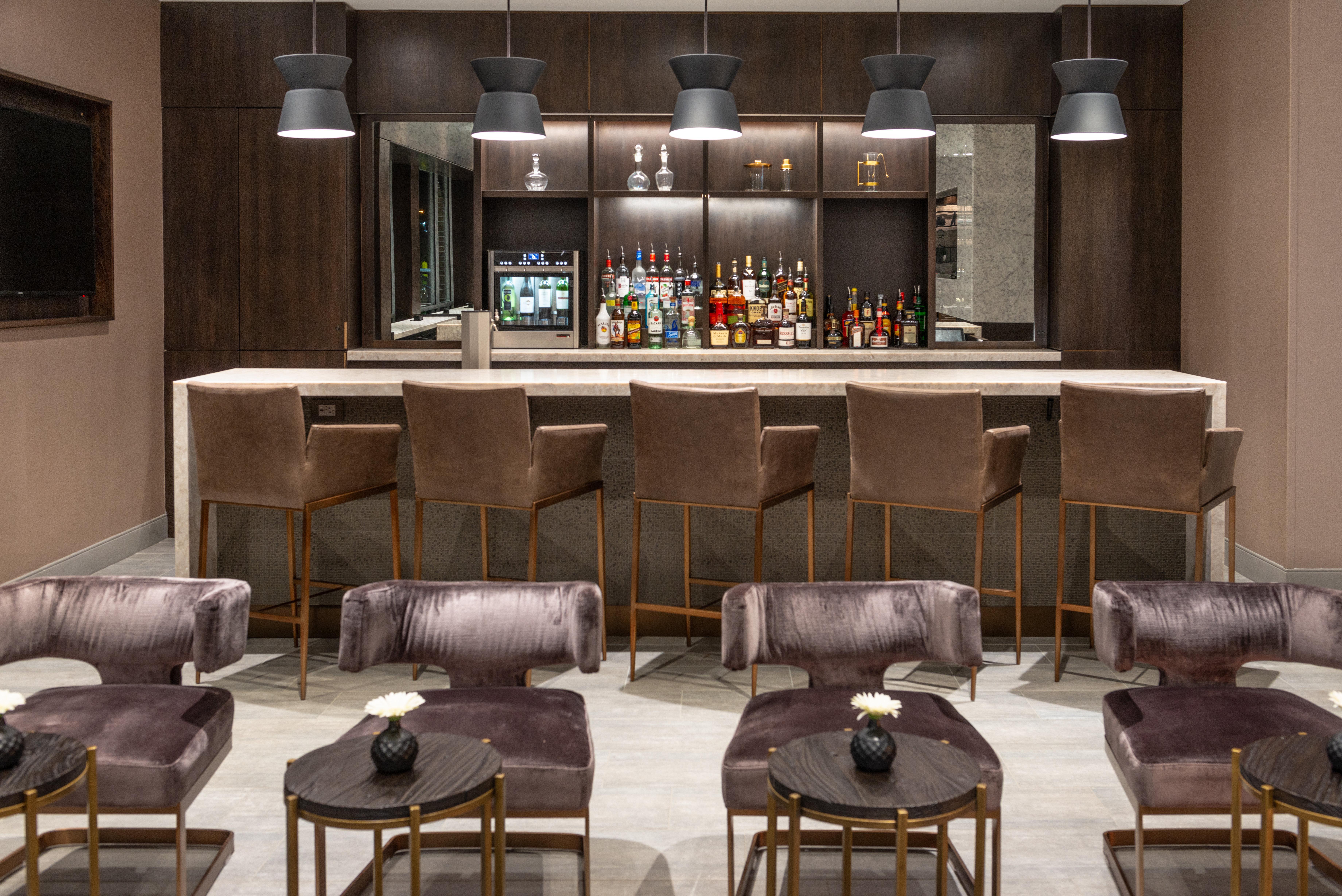 Holiday Inn Boston Logan Airport - Chelsea By Ihg Ngoại thất bức ảnh