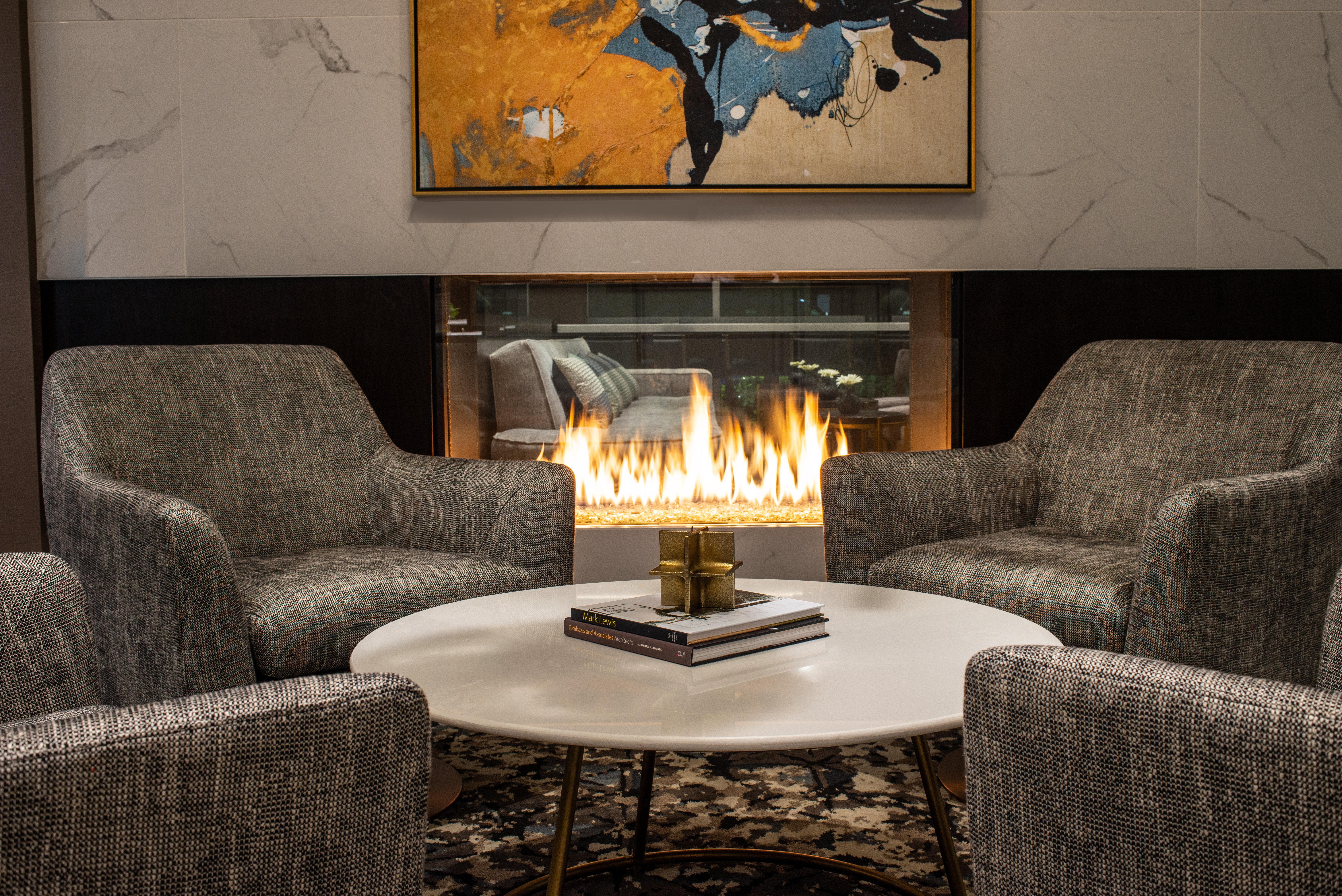 Holiday Inn Boston Logan Airport - Chelsea By Ihg Ngoại thất bức ảnh